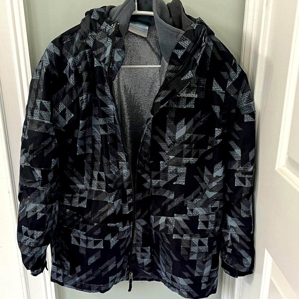 Columbia Kids Geometric Black and Gray Puffer Jacket